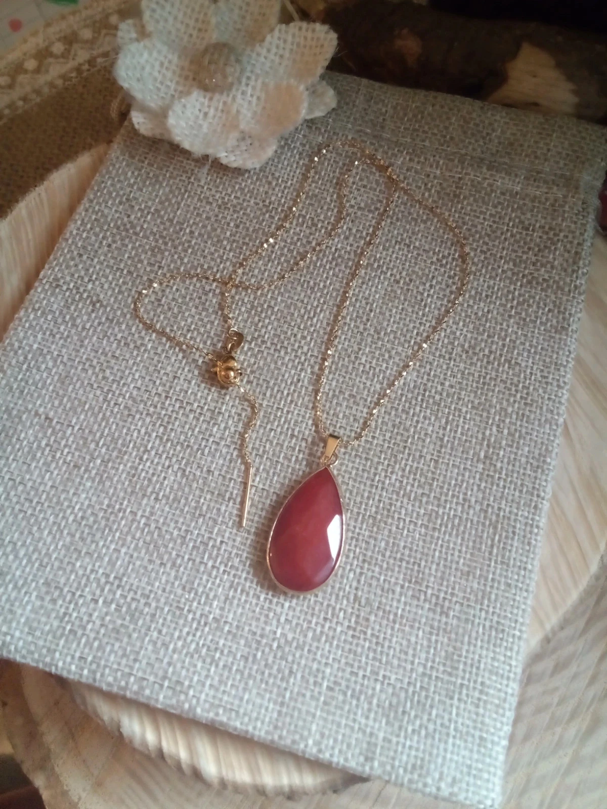 Collier pierre d'agate rouge